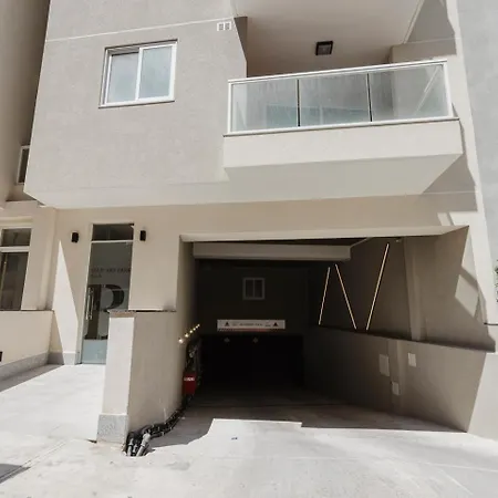 Stunning 2bed In Spb By Homely! Lejlighed