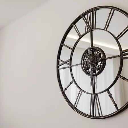 Lägenhet Stunning 2bed In Spb By Homely!