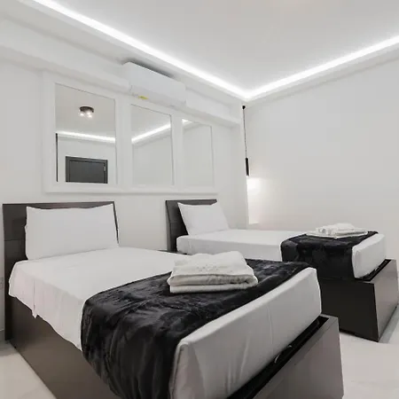 Stunning 2bed In Spb By Homely! Lejlighed