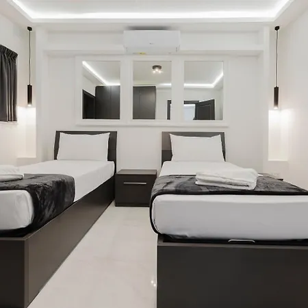 Stunning 2bed In Spb By Homely! Lejlighed