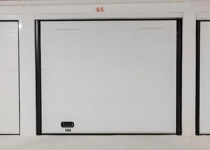 Stunning 2bed In Spb By Homely! セント・ポールズ・ベイ