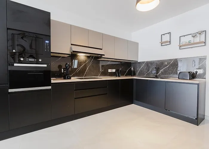 アパート Stunning 2bed In Spb By Homely!