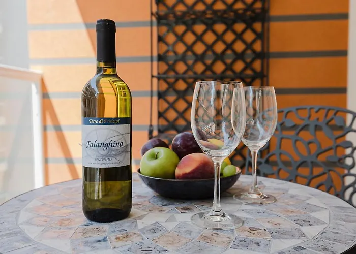 Stunning 2bed In Spb By Homely!