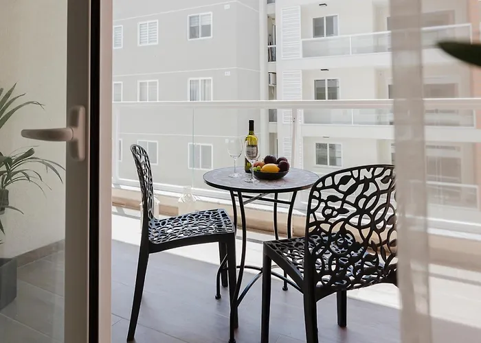 Stunning 2bed In Spb By Homely! アパート