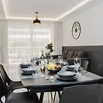 Stunning 2bed In Spb By Homely! アパート セント・ポールズ・ベイ