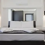 アパート Stunning 2bed In Spb By Homely!
